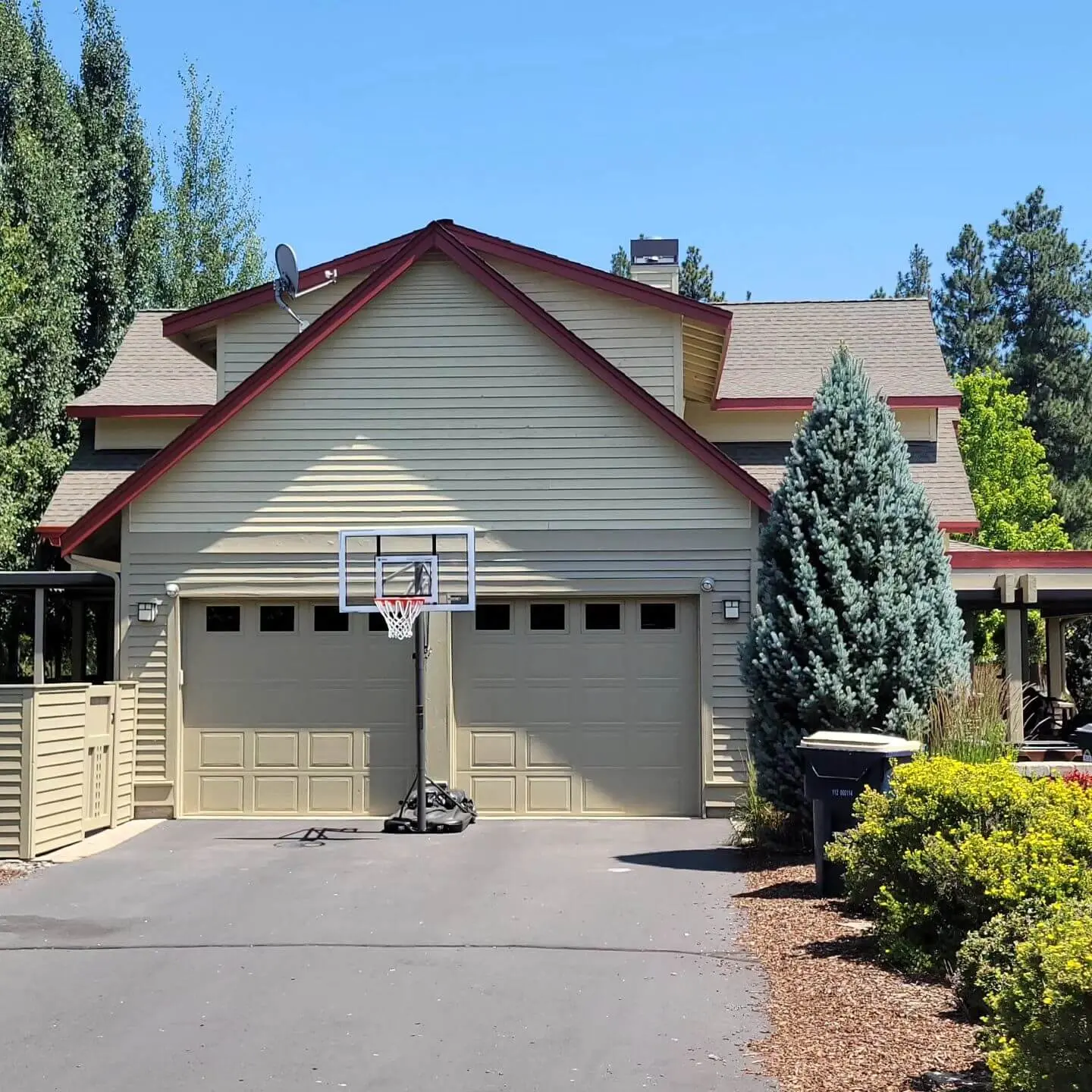 freshly painted siding and garage freshly painted siding and garage